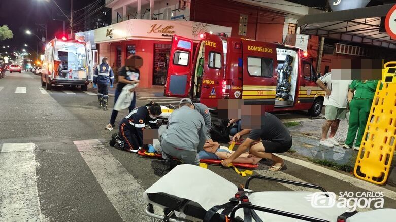 Motorista na contramão causa colisão com moto na Avenida São Carlos -