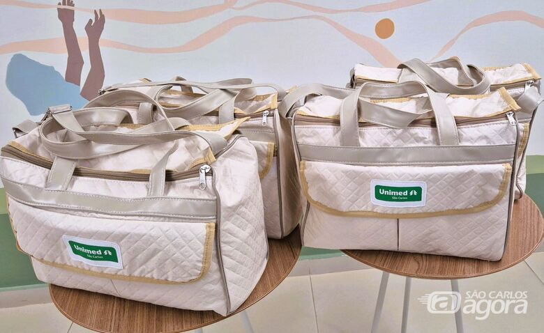 Unimed entrega 100 kits de maternidade ao Fundo Social de Solidariedade -