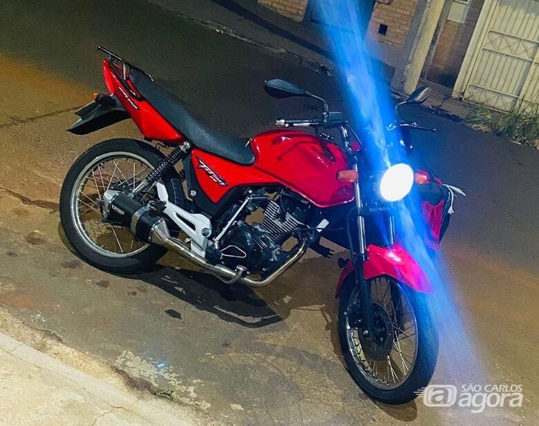 Trabalhador pede ajuda para localizar moto furtada em São Carlos - 