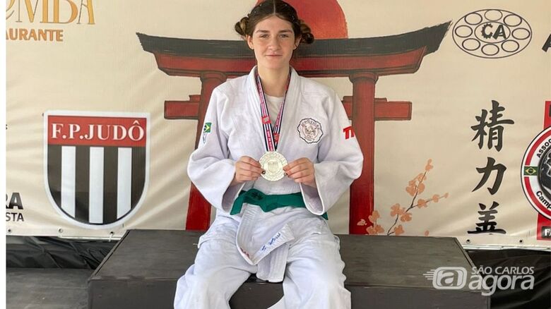 Sabrina Rossi brilhou e trouxe uma prata para casa - Crédito: Divulgação