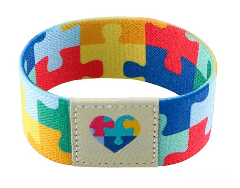 Bruno Zancheta propõe uso de pulseiras coloridas para atendimento de pessoas com TEA nas unidades de saúde -