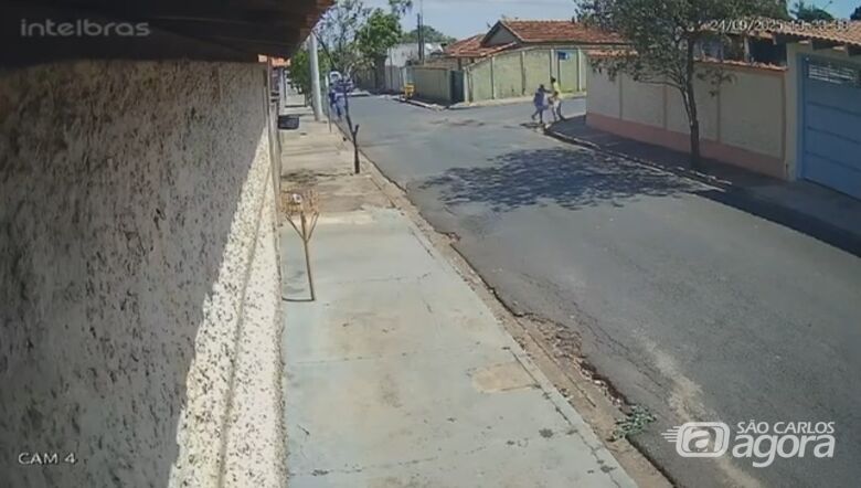 Homicídio covarde em Dourado é registrado por câmera de segurança - 