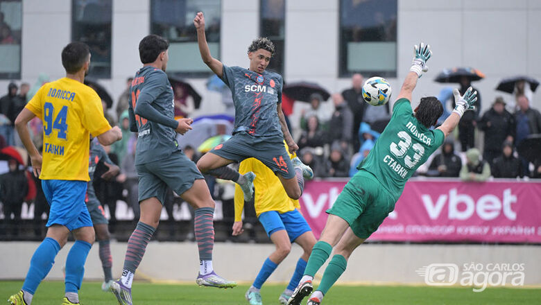 São-carlense Isaque faz dois gols na estreia pelo Shakhtar, mas arbitragem anula ambos - Crédito: Divulgação 