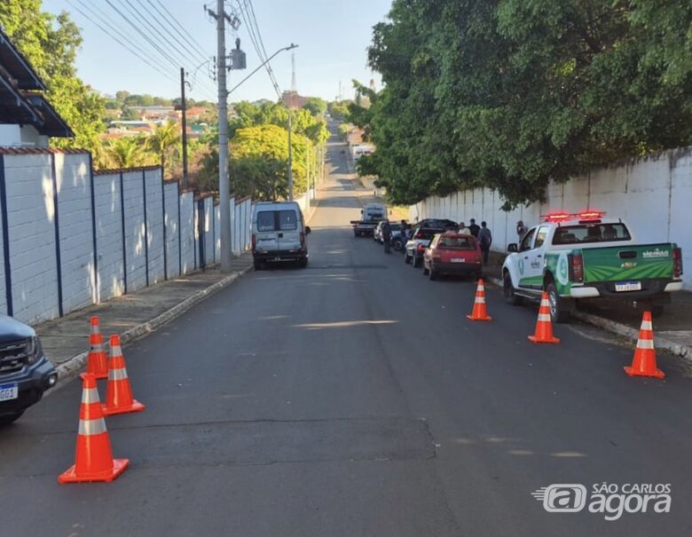 Polícia Militar e Detran realizam operação bloqueio e autuam 21 veículos - Crédito: Divulgação 