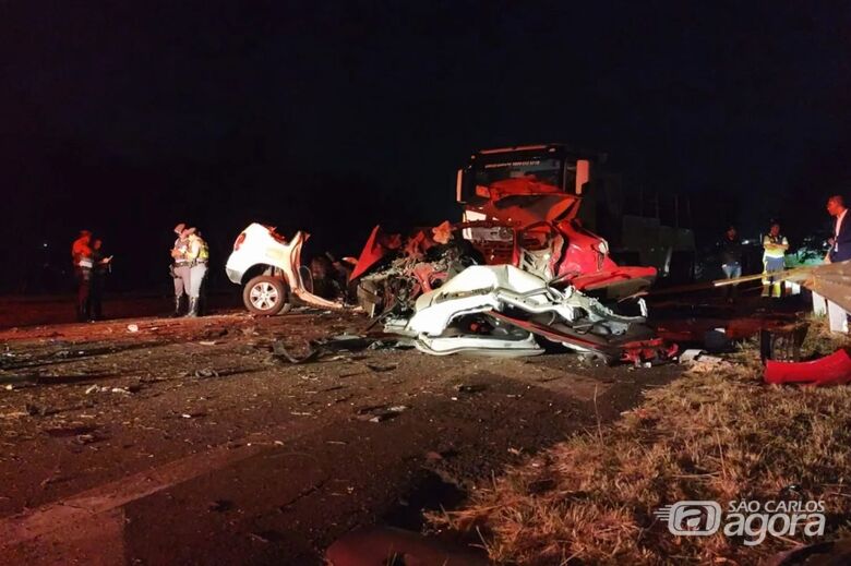 Acidente mata cinco pessoas em rodovia da região - Crédito: Paulo Ricardo Santos/Rapido no Ar