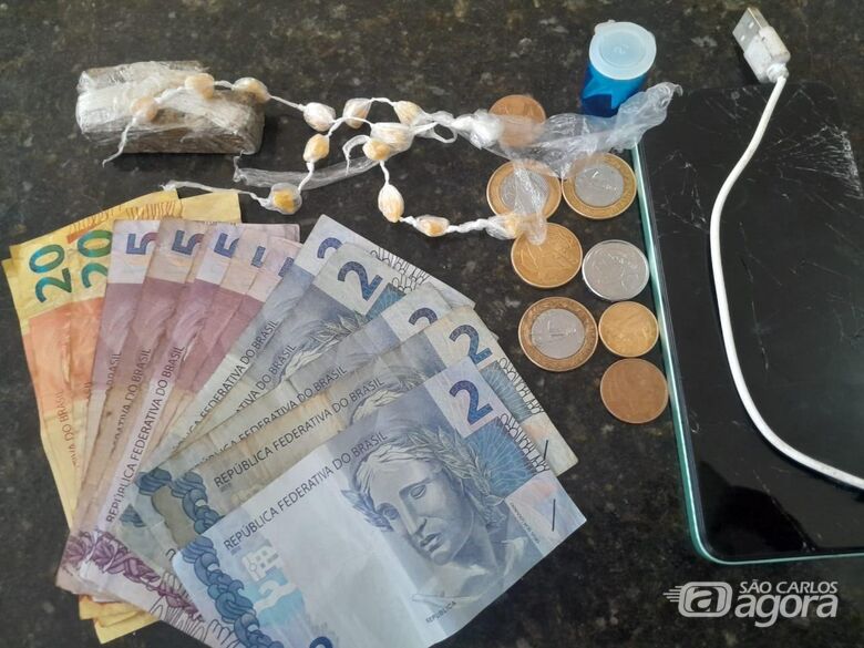 Adolescente é detido por tráfico de drogas no Jardim Hikare - Crédito: Maycon Maximino