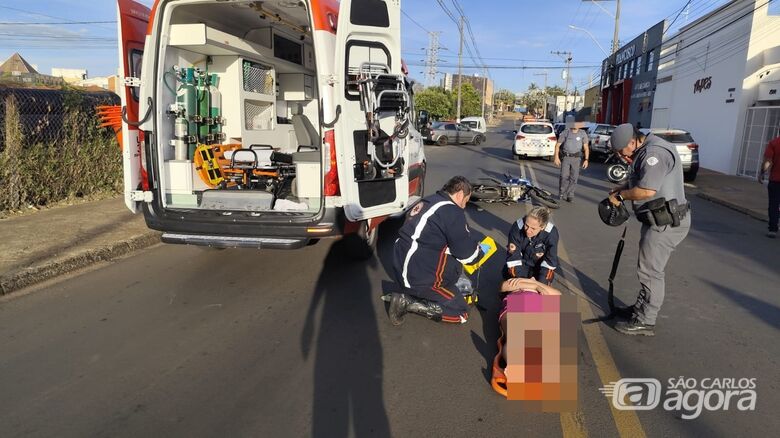 Colisão entre carro e moto deixa jovem ferida na Raimundo Corrêa - Crédito: Maycon Maximino