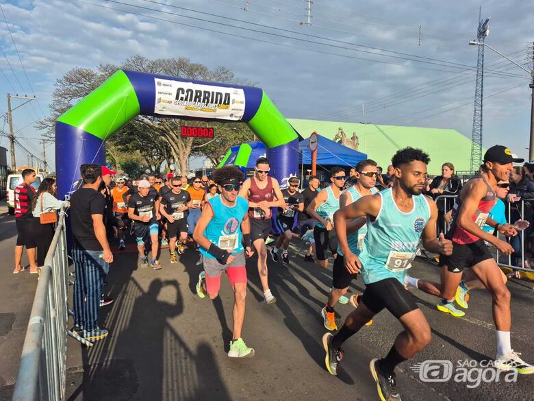 Corrida Segundo Carlos Lopes reúne mais de 600 inscritos e homenageia atleta ibateense - 