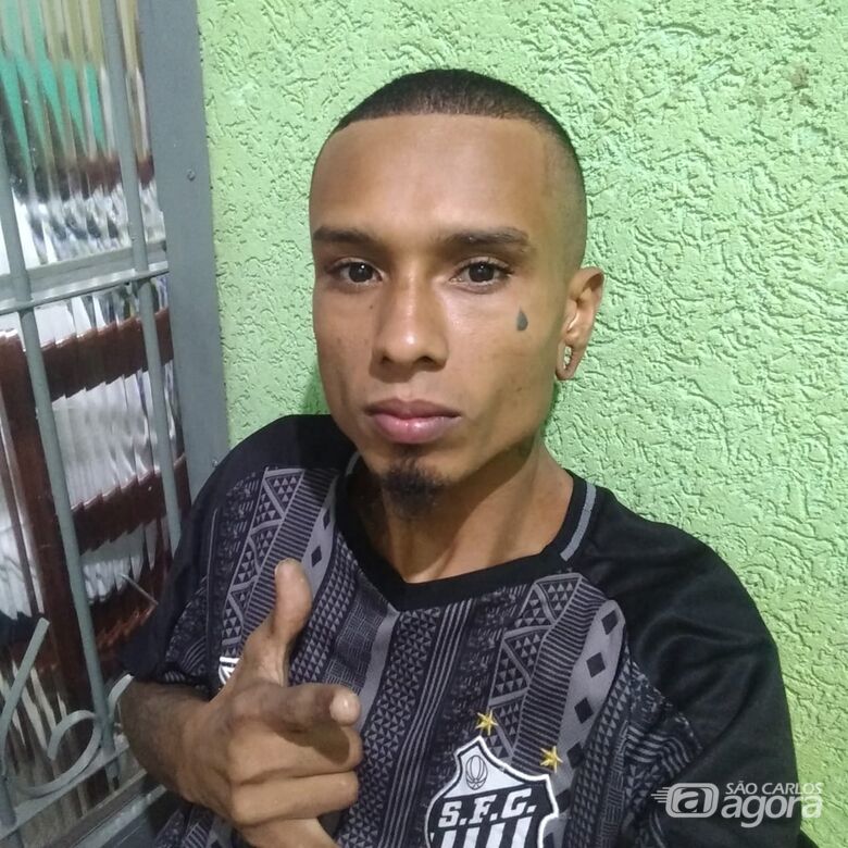 Família procura jovem desaparecido em São Carlos -