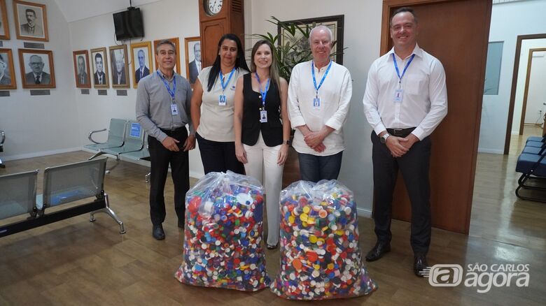 Santa Casa recebe doação de 44 quilos de tampinhas - 