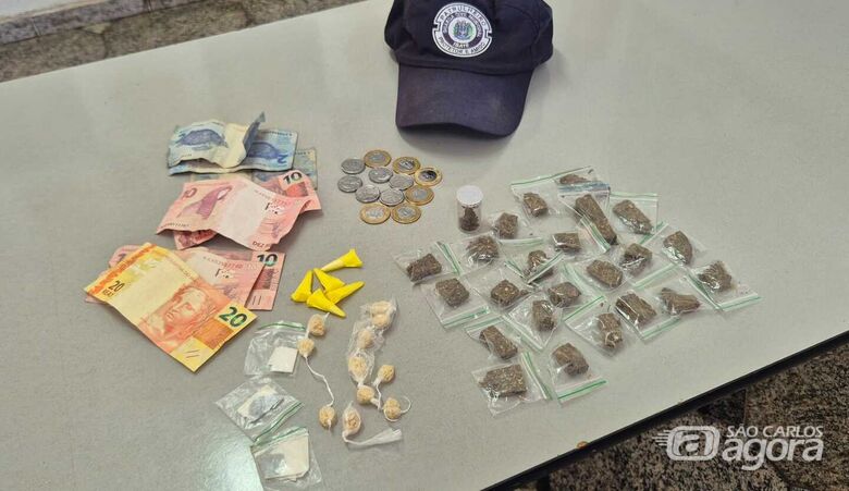 GCM de Ibaté apreende drogas e maquininhas de cartão em ação no Jardim Cruzado - 