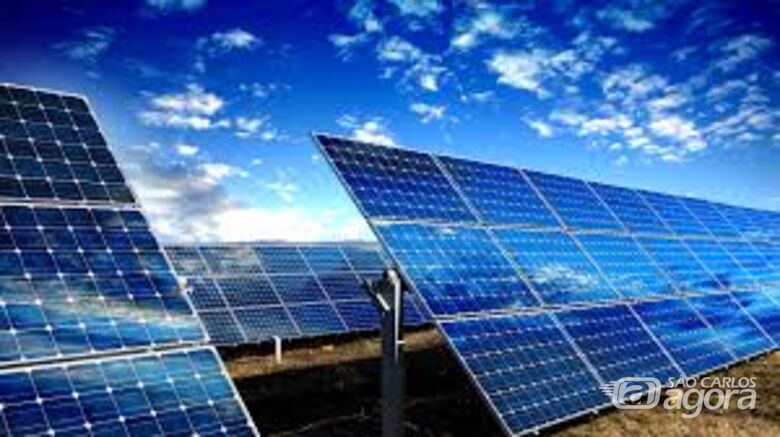 Nanopartículas de prata são utilizadas para turbinar a eficiência de células solares orgânicas -