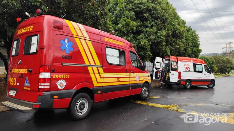 Motociclista perde o controle e cai durante chuva no Cidade Aracy - Crédito: Maycon Maximino