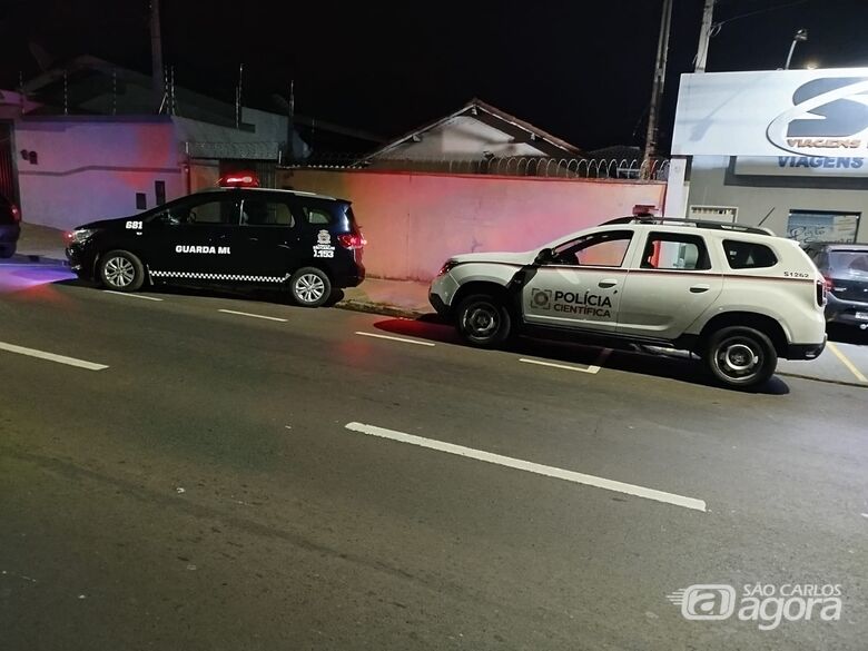 Homem é encontrado sem vida dentro de casa na Vila Boa Vista -
