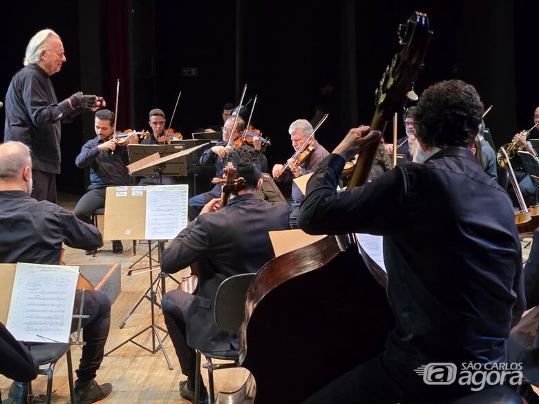 Maestro João Carlos Martins emociona pública com concerto no Teatro Municipal - Crédito: divulgação