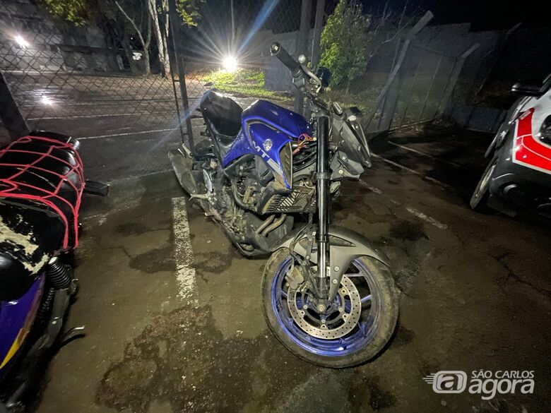 Força Tática detém quatro menores e recupera motocicletas furtadas em São Carlos - Crédito: Lourival Izaque 