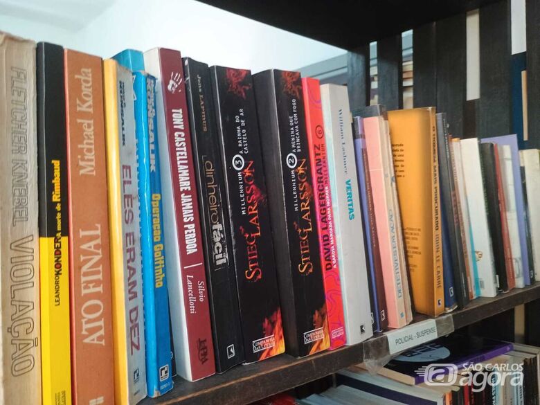 Livros do Sebo Outros Contos: mais de 100 livros usados são vendidos diariamente no local   - Crédito: divulgação