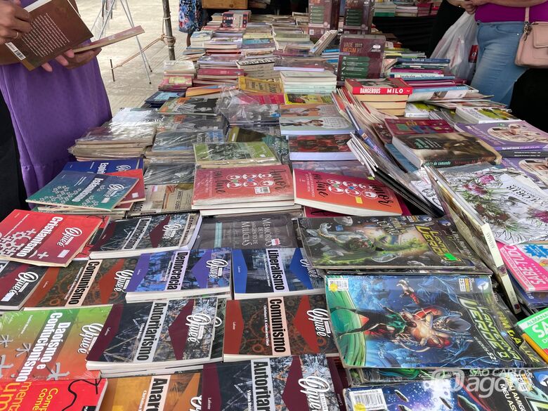 Feira Popular do Livro oferece títulos para todas as idades - Crédito: Lourival Izaque