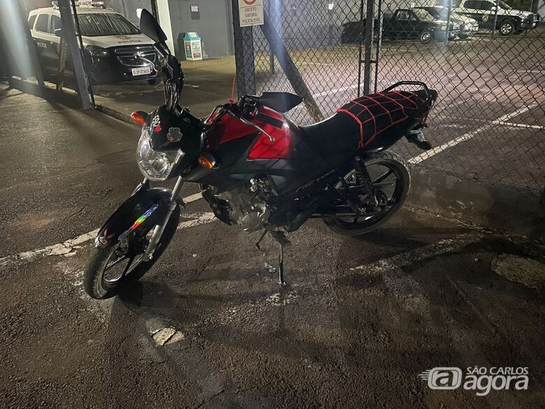 Polícia Militar apreende moto furtada em Ribeirão Bonito - Crédito: Lourival Izaque 