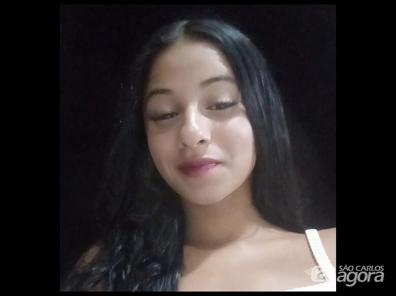 Adolescente de 15 anos desaparece no Cidade Aracy; família pede ajuda -