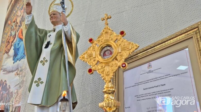 Relíquia de São João Paulo II é exposta em paróquia no Jardim Embaré - 