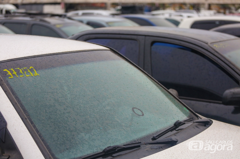 Detran atualiza regras de leilões de veículos apreendidos por infração de trânsito - 