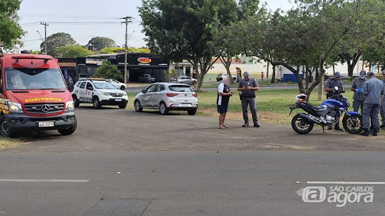 Motociclista fica ferido após acidente na Vila Prado  - Crédito: Maycon Maximino