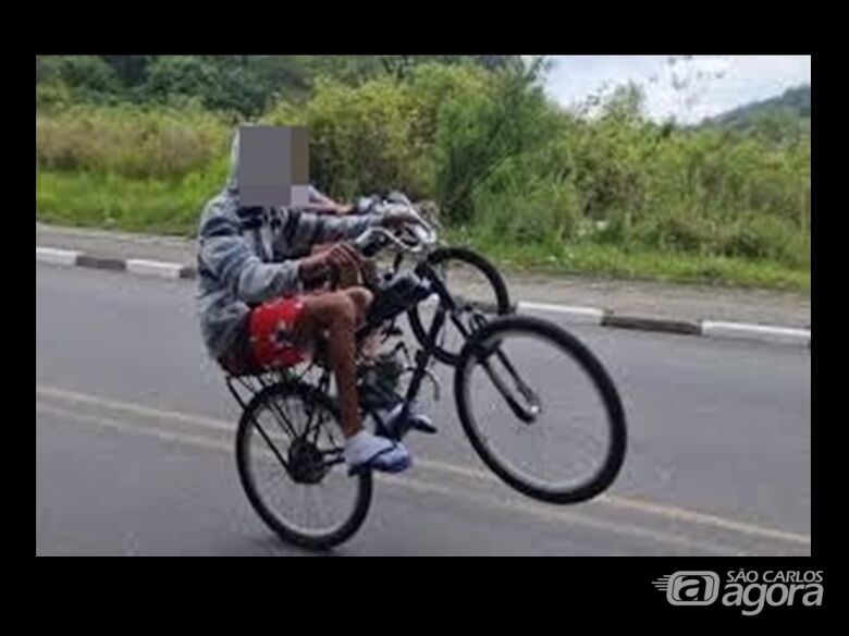 Moradores do Santa Felícia relatam perturbação constante com bicicletas motorizadas - 