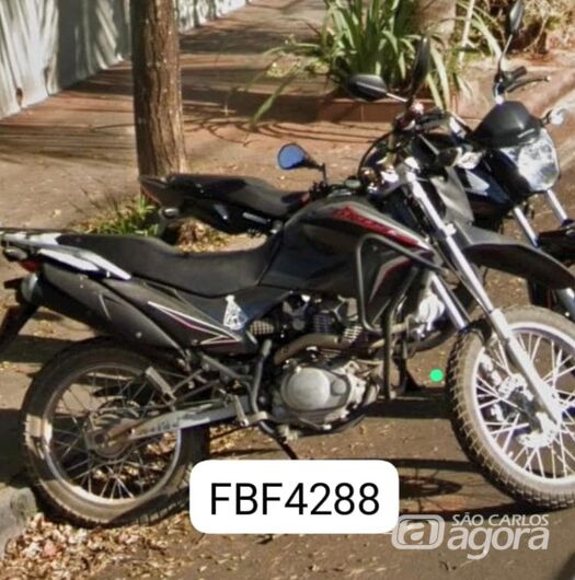 Trabalhador tem moto furtada na Vila Carmem - 