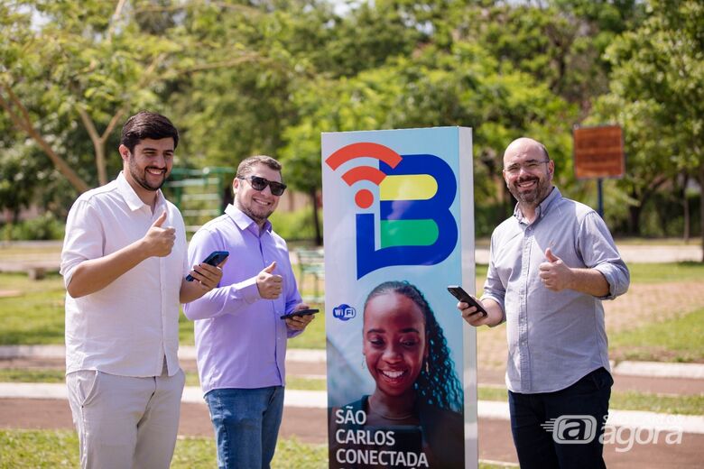 Programa "internet nos bairros" chega ao parque do Kartódromo e na praça do Embaré - 