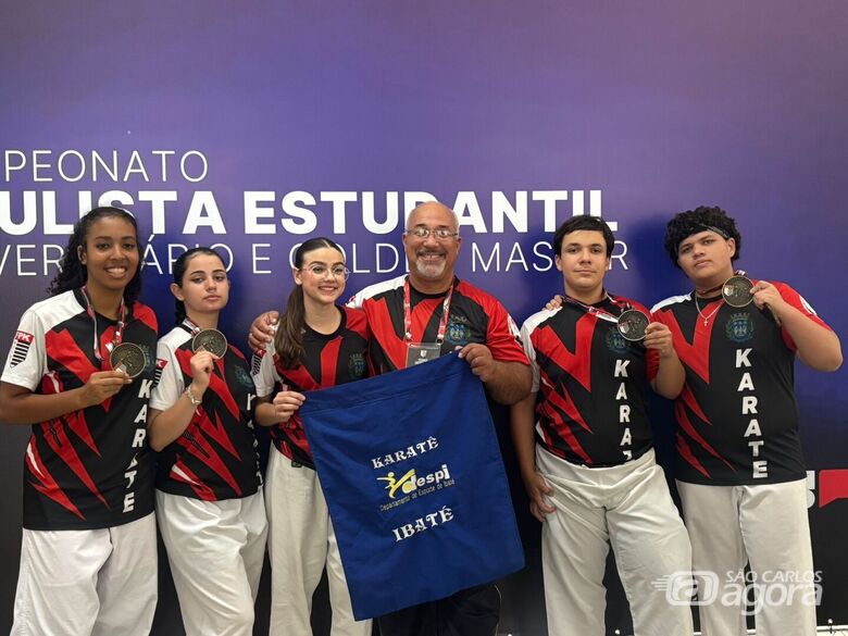 Atletas de Ibaté conquistam medalhas no Campeonato Paulista Estudantil de karatê -