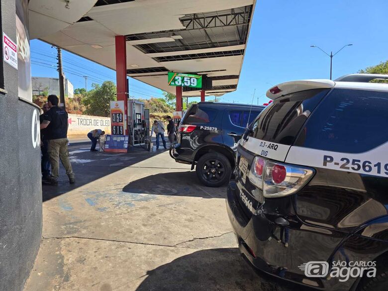 DIG cumpre mandado em posto de combustível contra lavagem de dinheiro do PCC na região - Crédito: Foto: Flavio Fernandes/Araraquara Agora