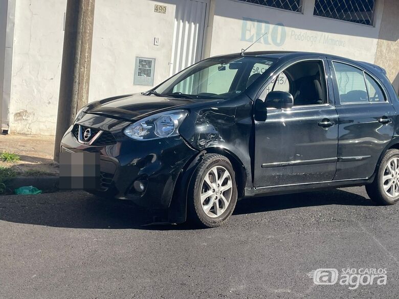 Colisão entre carro e moto é registrado na Vila Prado - Crédito: Lourival Izaque