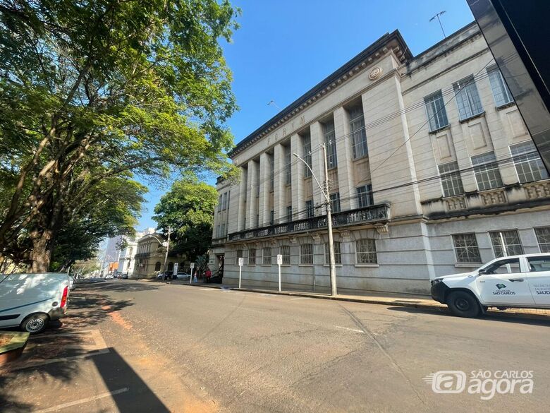 Homem é condenado por furtar televisores após arrombar loja no Centro de São Carlos - Crédito: Lourival Izaque