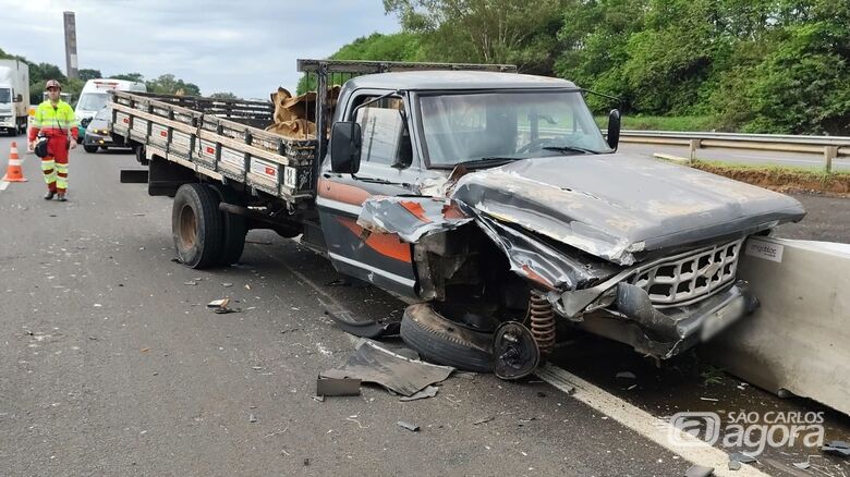 Caminhonete perde freio e provoca engavetamento na Washington Luís - Crédito: Maycon Maximino