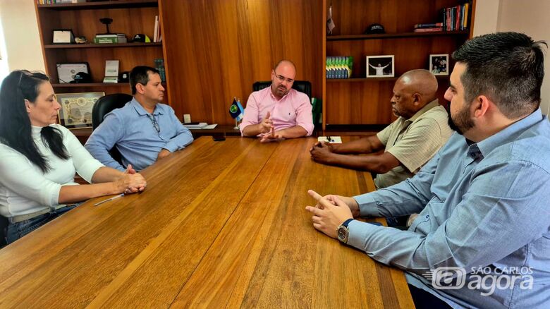 Netto e Roselei anunciam pagamento do 13&ordm; aos servidores públicos  - Crédito: divulgação