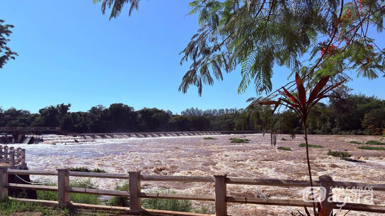 O Rio Mogi Guaçu: dourado é uma espécie 'guarda-chuvas' e uma espécie de termômetro sobre a maior ou menos preservação de um curso d'água  - Crédito: Divulgação/ARATU