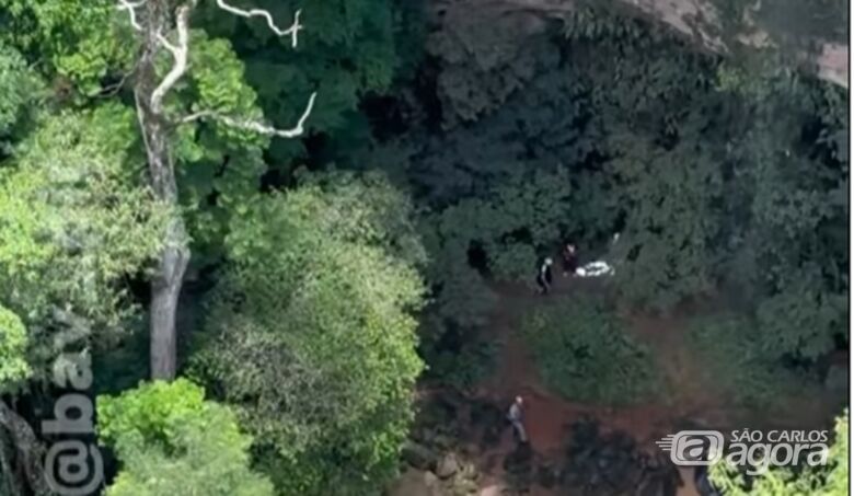 Mulher morre após queda enquanto praticava rapel em cachoeira na região - Crédito: reprodução @Bav_PIR