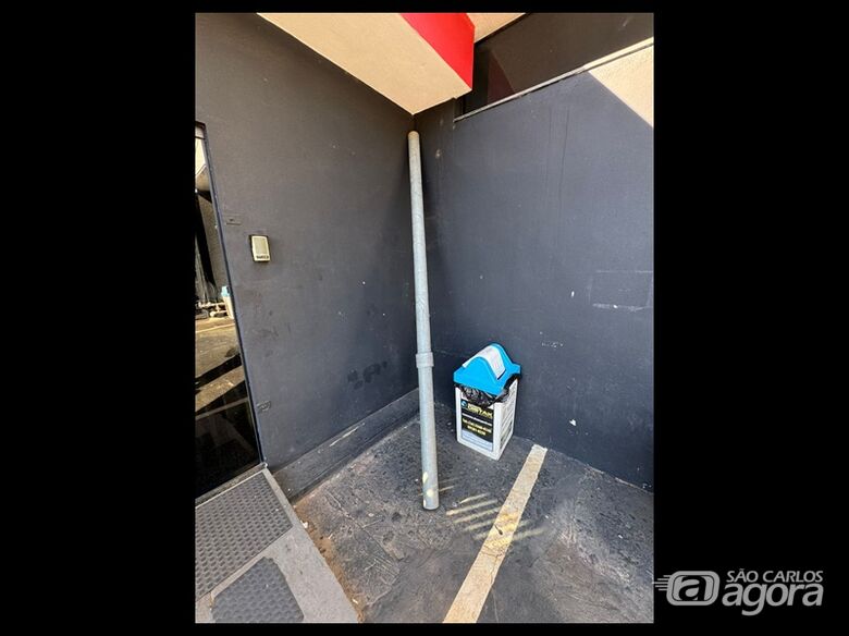 Guarda Municipal detém homem por furto de poste de ferro no Cemitério Nossa Senhora do Carmo - Crédito: divulgação 