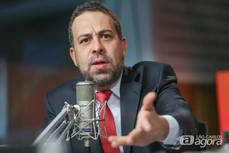 Ministro da Secretária-geral, Guilherme Boulos, no programa Bom dia, Ministro Foto: Fabio Rodrigues-Pozzebom/ Agência Brasil - 