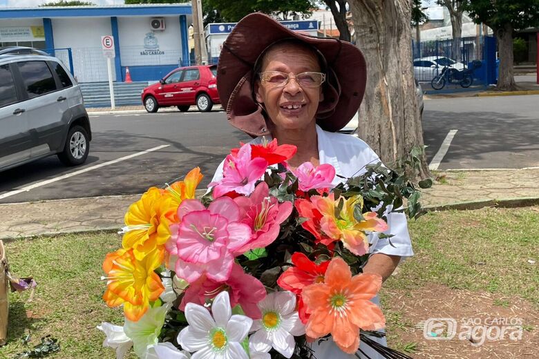 Vendas de flores caem na véspera do Dia de Finados em São Carlos - Crédito: Lourival Izaque