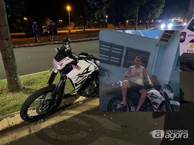 Motociclista morre após perder controle e bater em árvore na região - Crédito: Foto: Flavio Fernandes