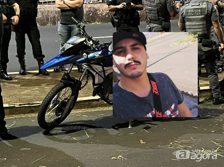 Motociclista morre após perder o controle e bater em poste  - Crédito: Flávio Fernandes 
