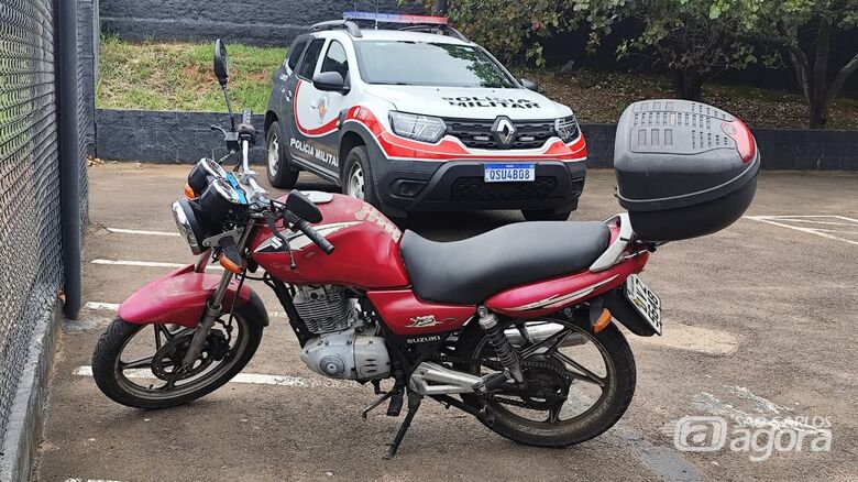 Homem é preso em flagrante por furto de motocicleta em São Carlos - Crédito: Maycon Maximino