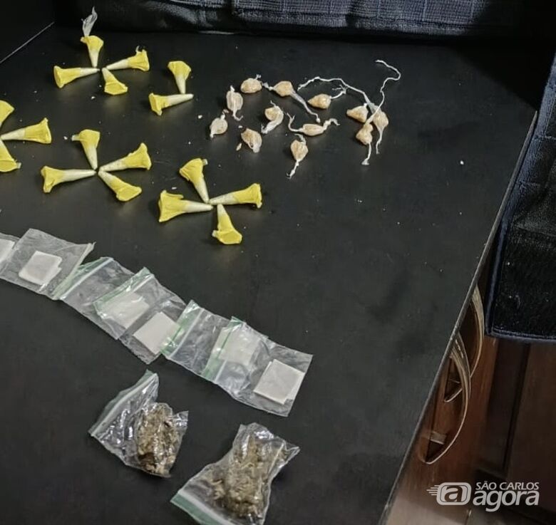 Guarda Municipal apreende drogas em cano de escoamento no Jardim Cruzado - 