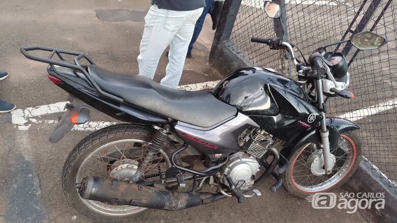 Guarda Municipal de Ibaté recupera moto furtada em São Carlos - 