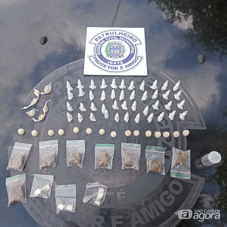 GCM apreende drogas e moto adulterada em Ibaté  - 