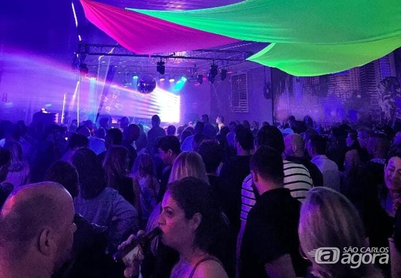 Flash back dos anos 70 aos 2000 marca festa "Túnel do Tempo" em São Carlos  - Crédito: divulgação