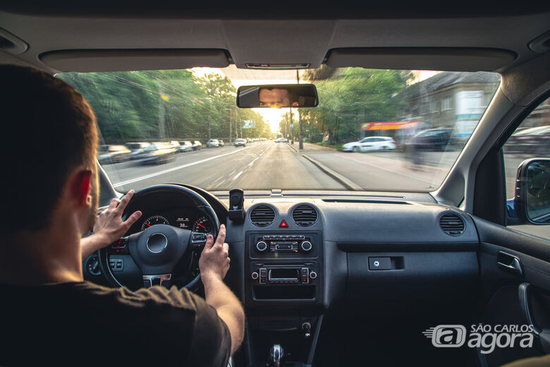 Licenciamento 2025: atraso pode render multa de R$ 293 - 