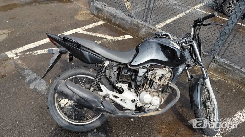 Moto furtada é localizada em garagem no São Carlos 8 - Crédito: Maycon Maximino